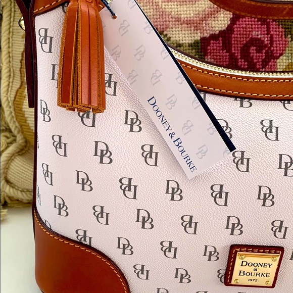 NWT - Dooney & Bourke Ecru Satchel - Picture 3 of 10